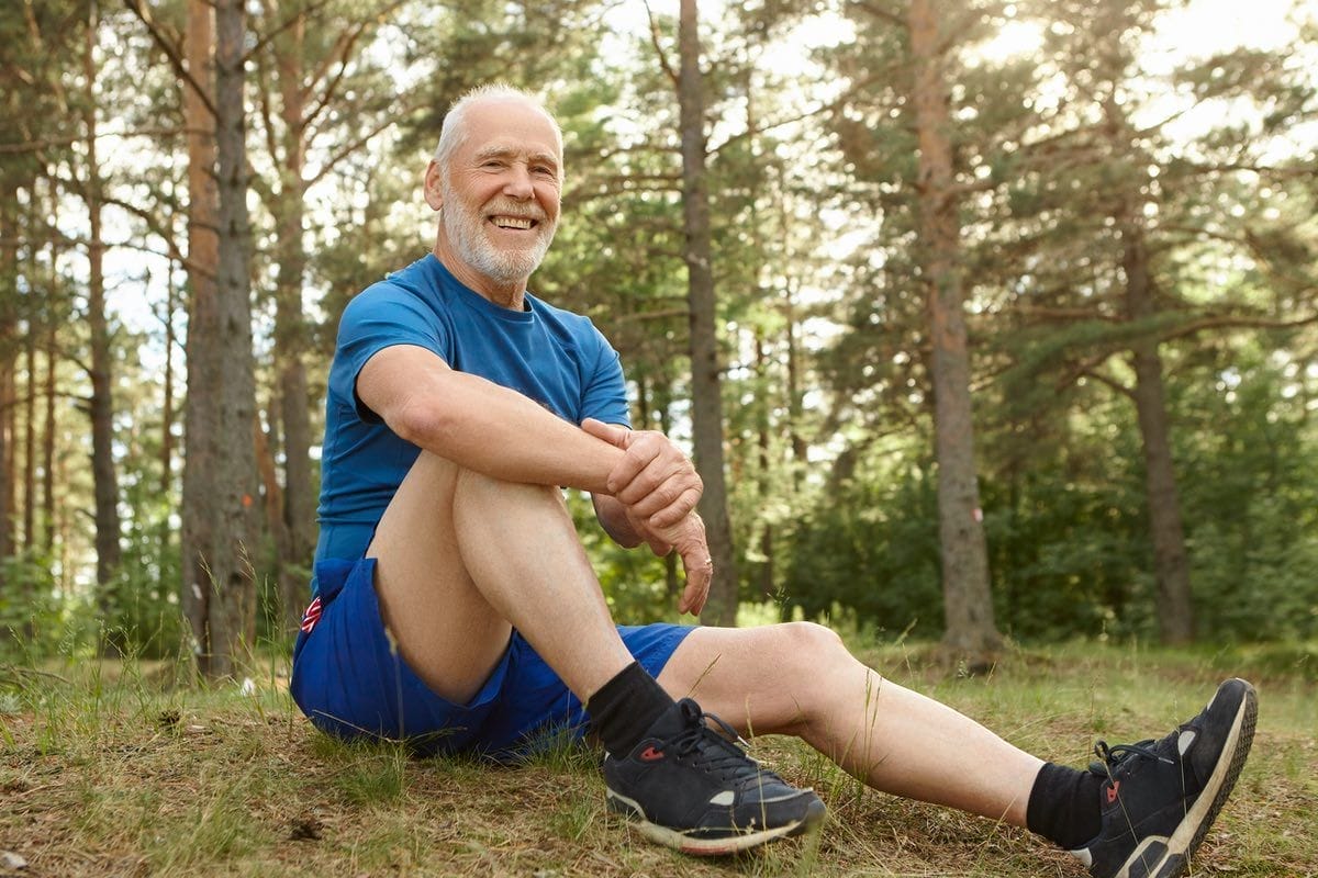 Artrosis de rodilla: aprende como puedes caminar sin dolor.